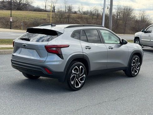 New 2025 Chevrolet Trax RS w/ Driver Confidence Package image 13