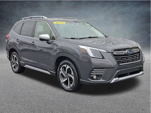 Used 2022 Subaru Forester Touring image 1