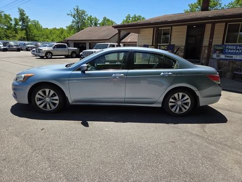 Used 2011 Honda Accord EX image 3