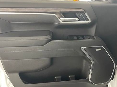 Used 2025 Chevrolet Silverado 1500 LTZ w/ Z71 Off-Road Package image 35