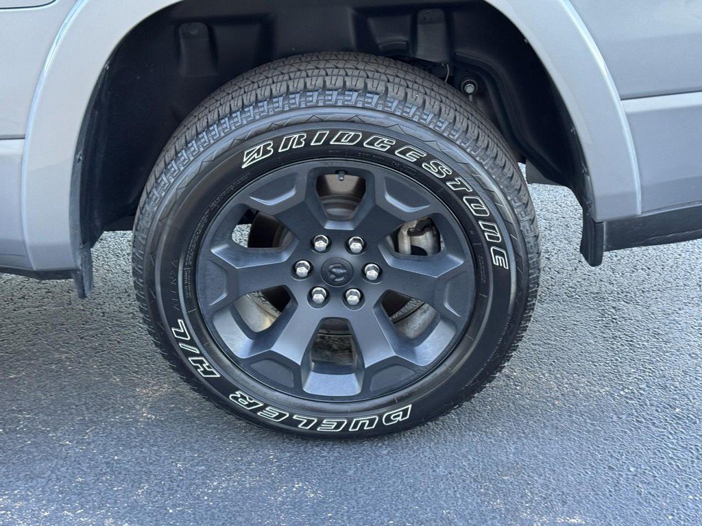Used 2025 RAM 1500 Big Horn AWD/4WD image 8