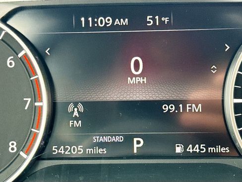 Used 2022 Nissan Rogue SV image 12