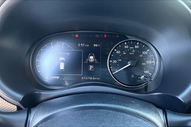 Used 2024 Nissan Kicks SV FWD image 12