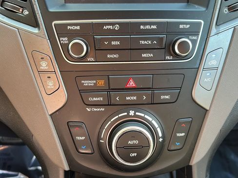 Used 2017 Hyundai Santa Fe Sport AWD/4WD image 36