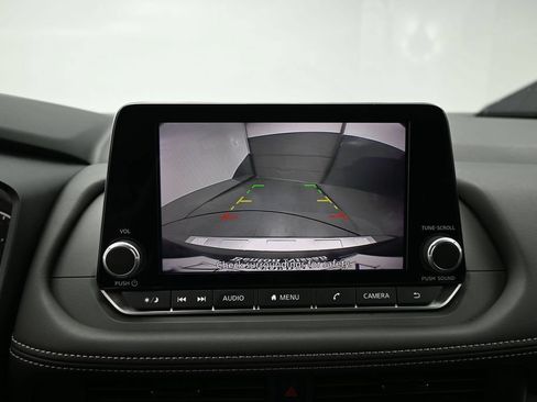 Used 2026 Nissan Rogue SV w/ Cold Weather Package FWD image 13