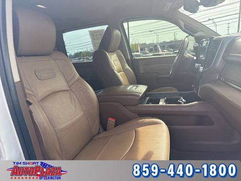 Used 2022 RAM 3500 Limited AWD/4WD image 34