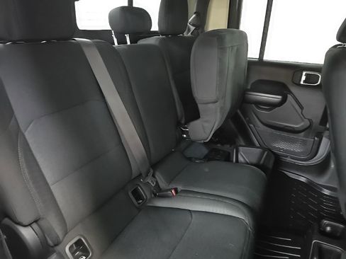 Used 2020 Jeep Gladiator Sport w/ Quick Order Package 24S image 16