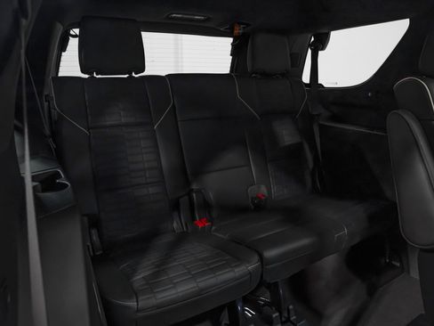 Used 2025 Cadillac Escalade V w/ LPO, ONYX Package AWD/4WD image 96