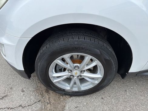 Used 2016 Chevrolet Equinox LT w/ Convenience Package FWD image 9