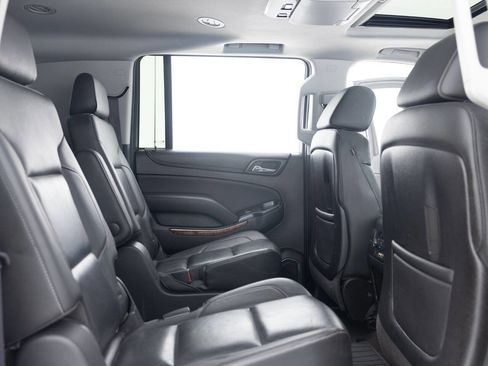 Used 2016 Chevrolet Suburban LTZ image 33