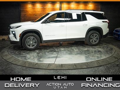 Used 2024 Chevrolet Traverse LT