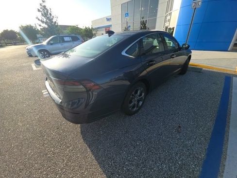 Used 2024 Honda Accord EX image 7