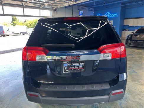 Used 2015 GMC Terrain SLE image 14