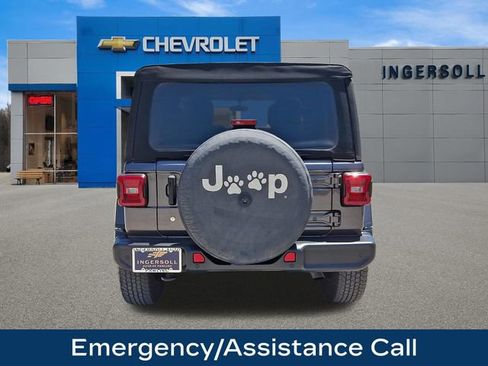 Used 2019 Jeep Wrangler Unlimited Sahara AWD/4WD image 25