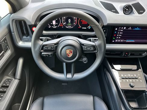 New 2026 Porsche Cayenne E-Hybrid image 15