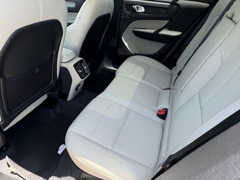 New 2026 Volvo XC40 B4 Plus w/ Protection Package Premier image 20