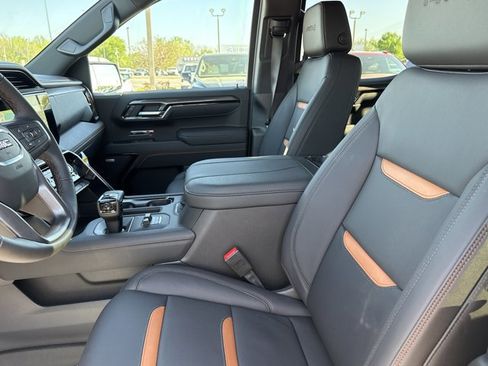 New 2026 GMC Sierra 1500 AT4 w/ AT4 Premium Package AWD/4WD image 5