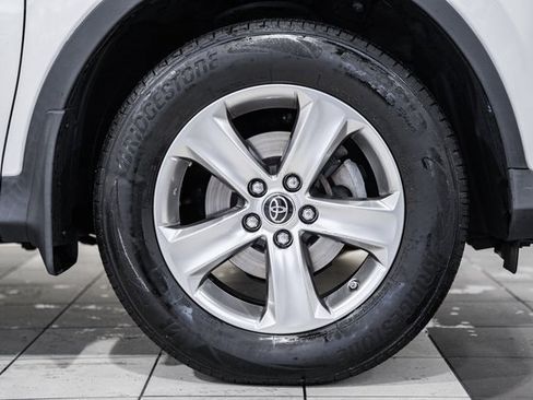 Used 2015 Toyota RAV4 XLE image 15