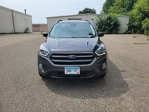 Used 2018 Ford Escape SEL w/ Ford Safe & Smart Package FWD image 4