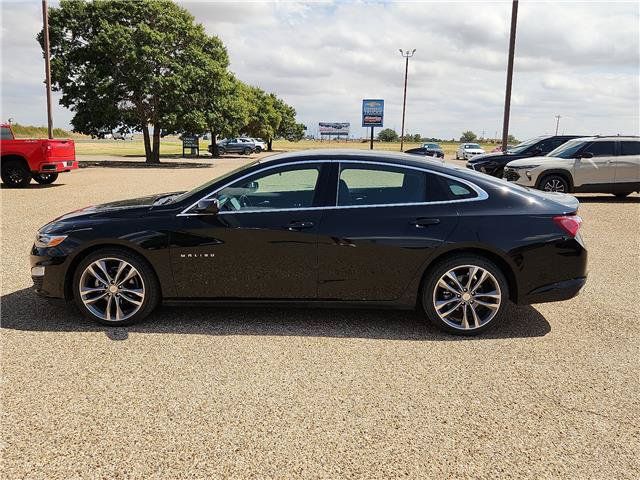 Used 2024 Chevrolet Malibu LT FWD image 2