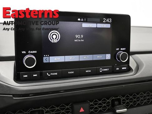 Used 2025 Honda Accord SE image 18