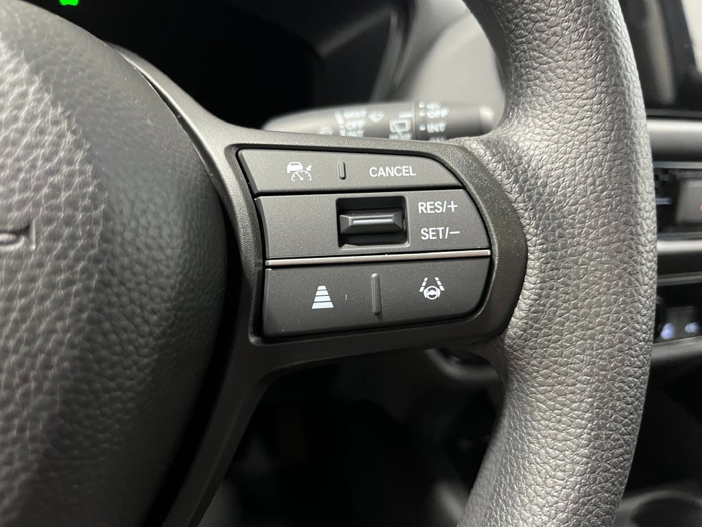New 2027 Honda HR-V LX image 16