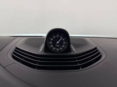 Certified 2026 Porsche Taycan RWD image 30