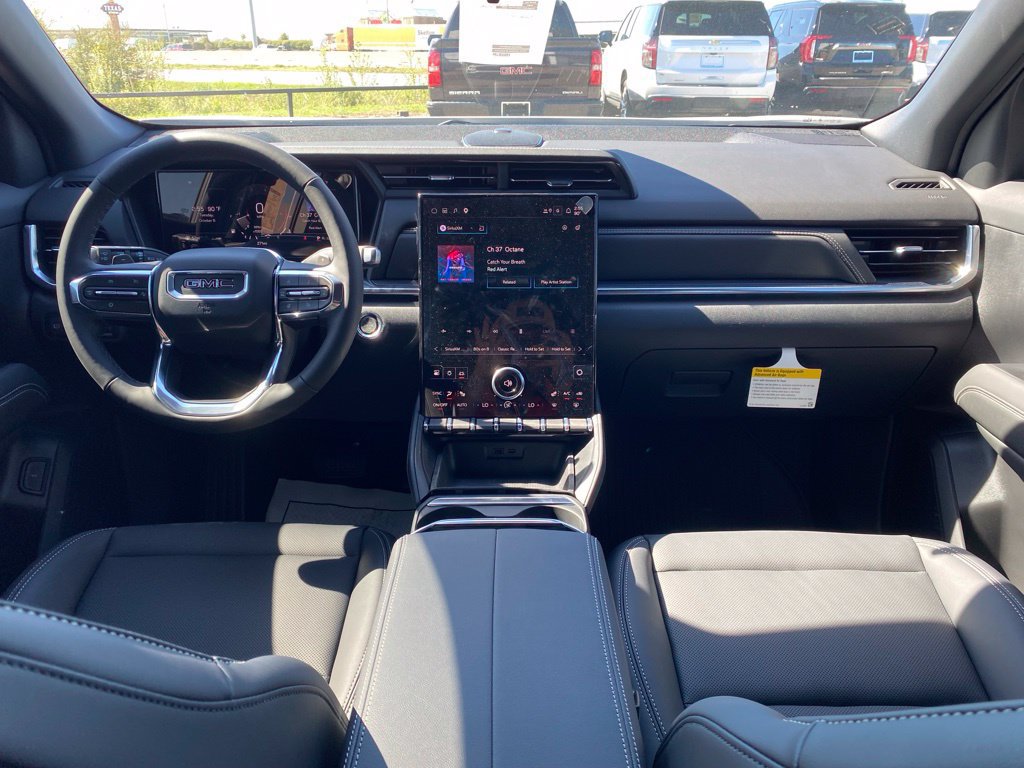 New 2027 GMC Terrain Elevation w/ Elevation Premium Package FWD image 14