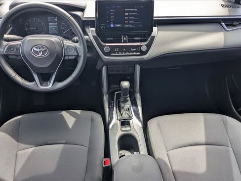 Used 2024 Toyota Corolla Cross LE FWD image 16