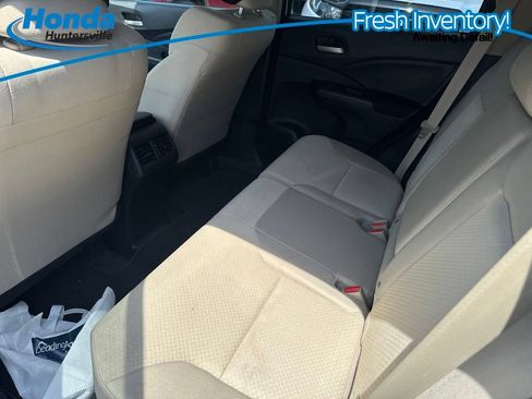 Used 2016 Honda CR-V SE image 15