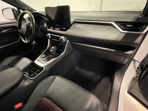 Used 2023 Toyota RAV4 XSE w/ Weather Package AWD/4WD image 29