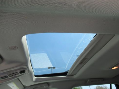 Used 2012 GMC Terrain SLT image 20