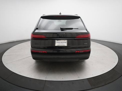Used 2023 Audi Q7 3.0T Prestige w/ Prestige Package image 11