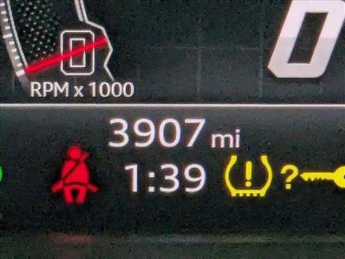 Used 2024 Lamborghini Urus S image 11