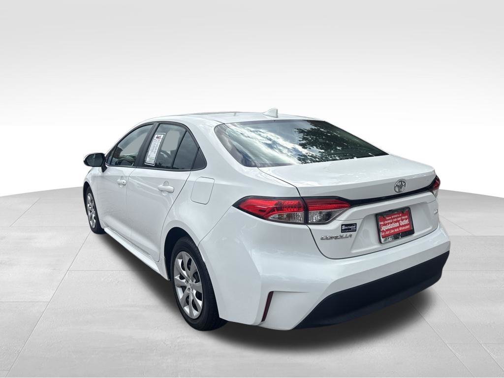 Used 2023 Toyota Corolla LE FWD image 9