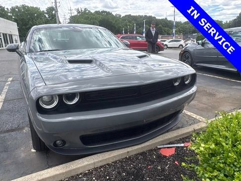 Used 2023 Dodge Challenger SXT w/ Blacktop Package AWD/4WD image 2