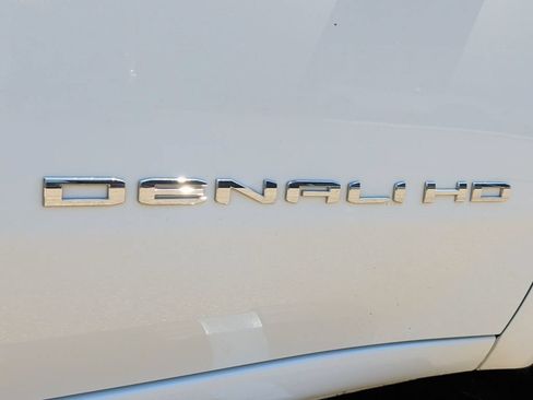 Used 2021 GMC Sierra 3500 Denali AWD/4WD image 42