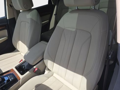 Certified 2023 Audi Q5 2.0T Premium w/ Convenience Package image 23