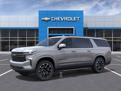 New 2024 Chevrolet Suburban RST w/ Luxury Package