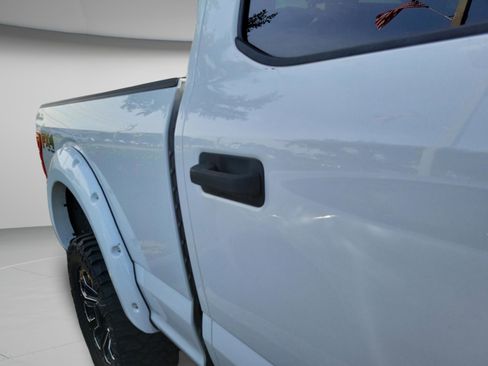 Used 2019 Ford F150 XLT w/ Trailer Tow Package AWD/4WD image 17
