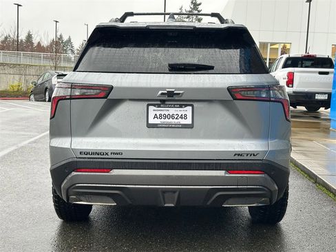 Used 2026 Chevrolet Equinox ACTIV w/ Convenience Package III image 4