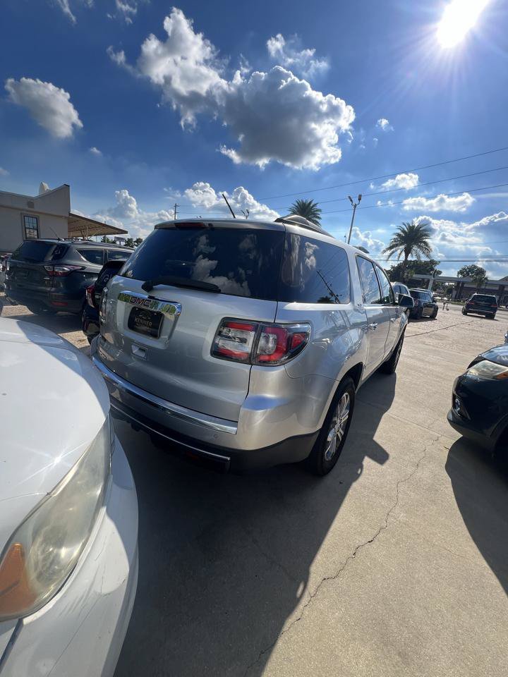 Used 2015 GMC Acadia SLT FWD image 3
