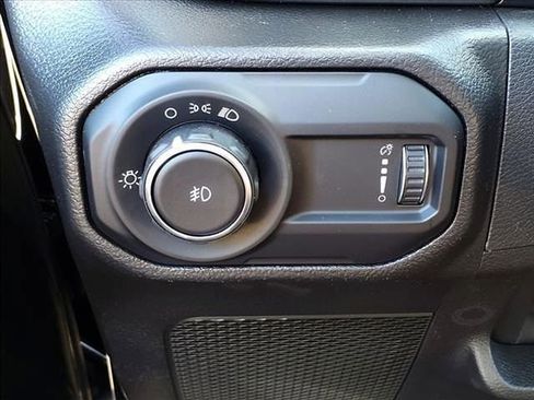 Used 2023 Jeep Wrangler Sport image 15