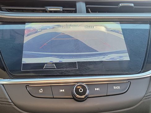 Used 2023 Buick Encore GX Select w/ Safety Package II image 24