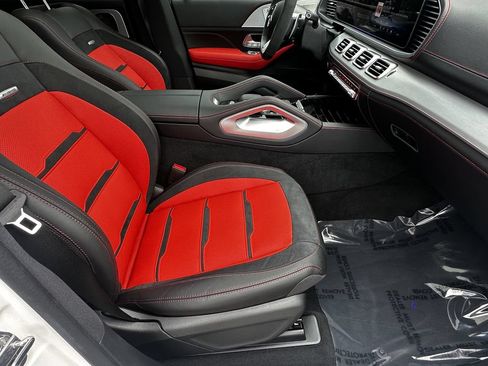 Certified 2025 Mercedes-Benz GLE 53 AMG 4MATIC Coupe image 15