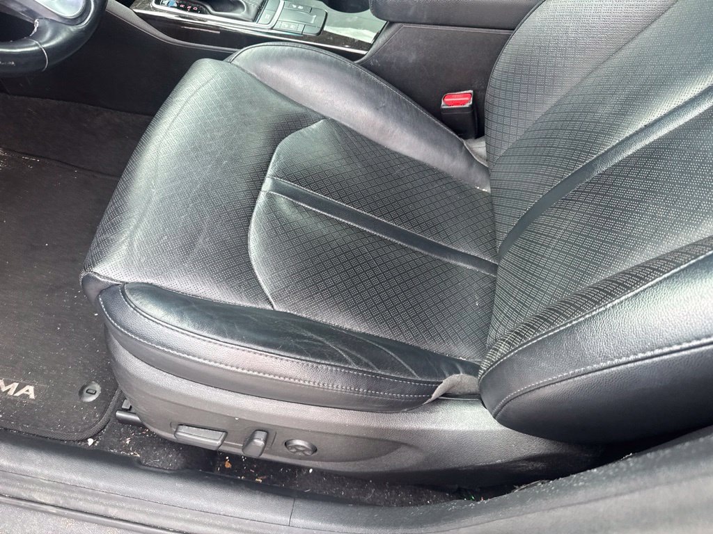 Used 2018 Kia Optima EX w/ Premium Package FWD image 10