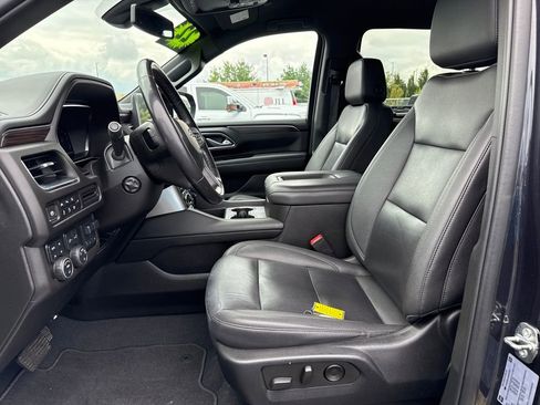 Used 2022 Chevrolet Suburban Z71 w/ Z71 Off-Road Package image 11