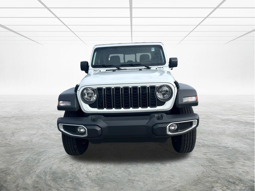 Used 2026 Jeep Gladiator Sport AWD/4WD image 8