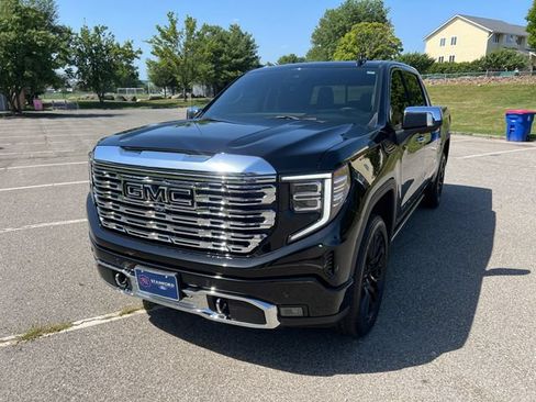 Used 2026 GMC Sierra 1500 Denali AWD/4WD image 4