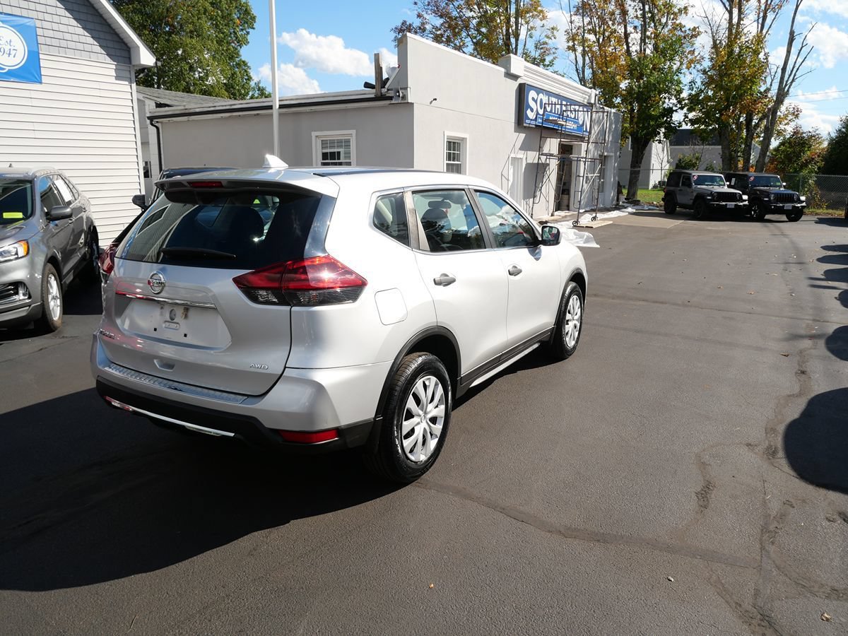 Used 2019 Nissan Rogue S AWD/4WD image 6